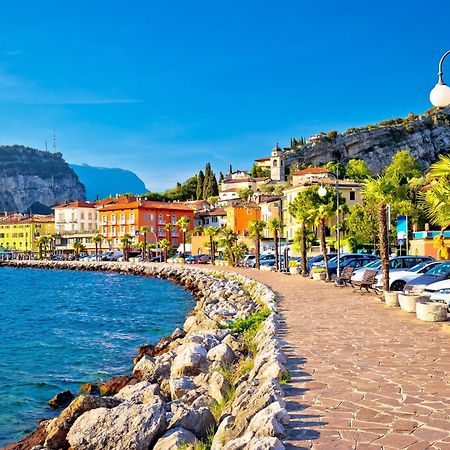Il Giardino In Montagna Family Friendly- Happy Rentals Tenno Extérieur photo
